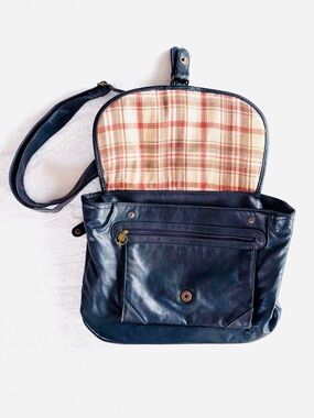 Vintage Tandem Cypress Woods Cross Body Messenger Hobo Bag, Black Faux Leather